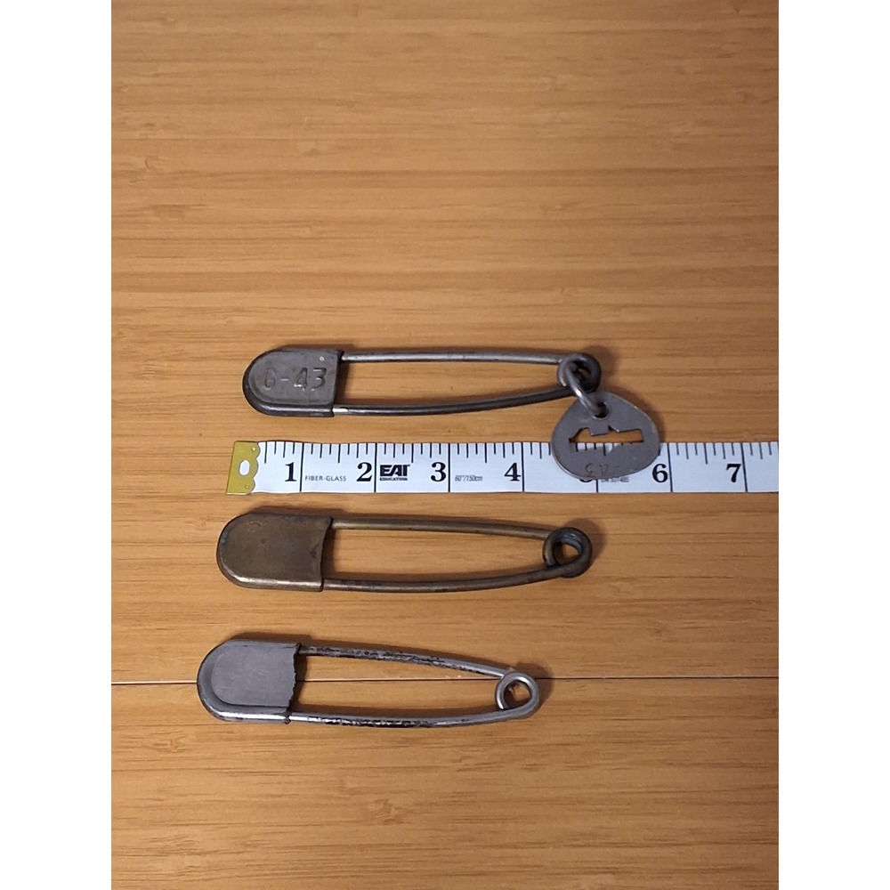 Vintage Industrial Laundry Safety Pins Lot of 3 G-43 Metal Tag Kilt Blanket Pins - Picture 2 of 6